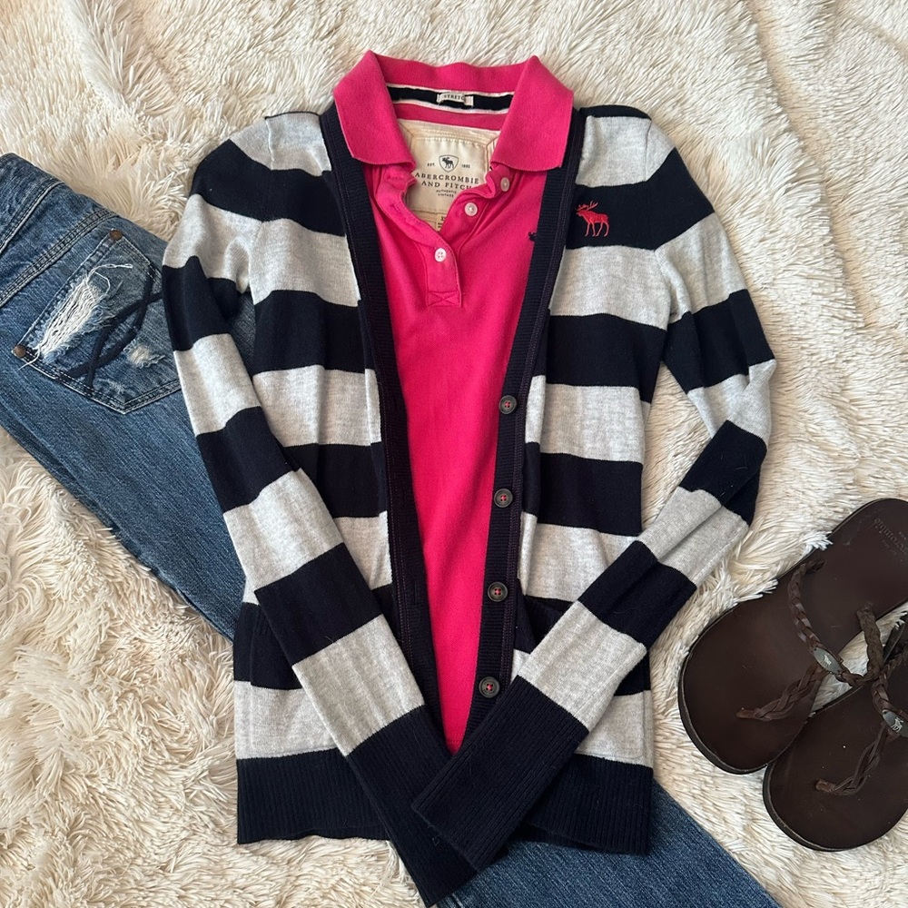 Vintage Abercrombie Navy blue and Pink striped cardigan